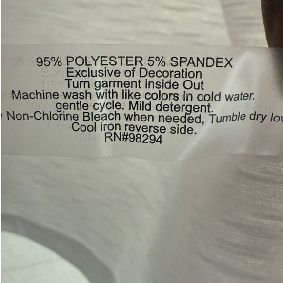 Sportelle Women's PXL Coastal Graphic Tee Beach Scene Top Tropical Summer Retro - Picture 6 of 6